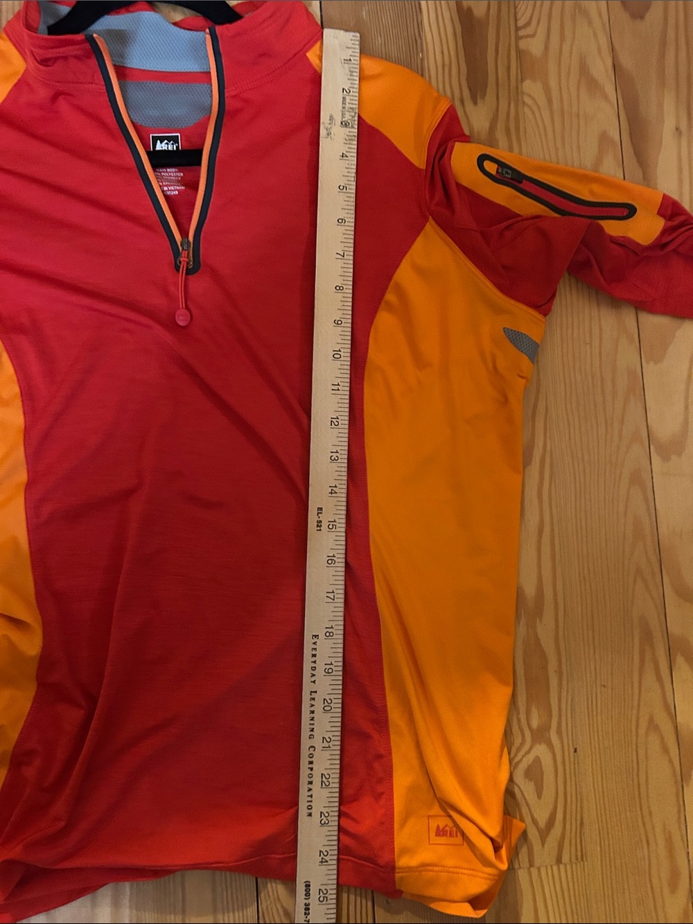 REI Red and Orange Women's Half-Zip Active Pullover - Picture 12 of 13